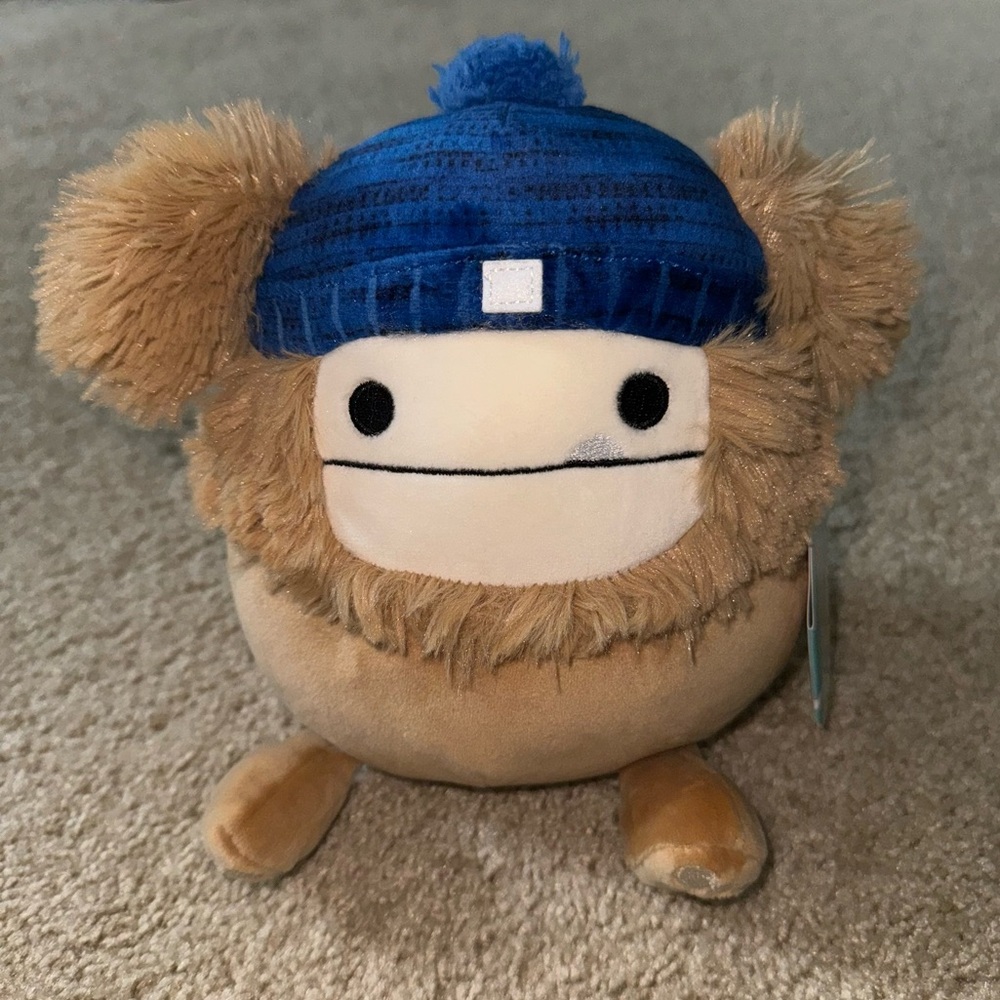 7” Benny Squishmallow